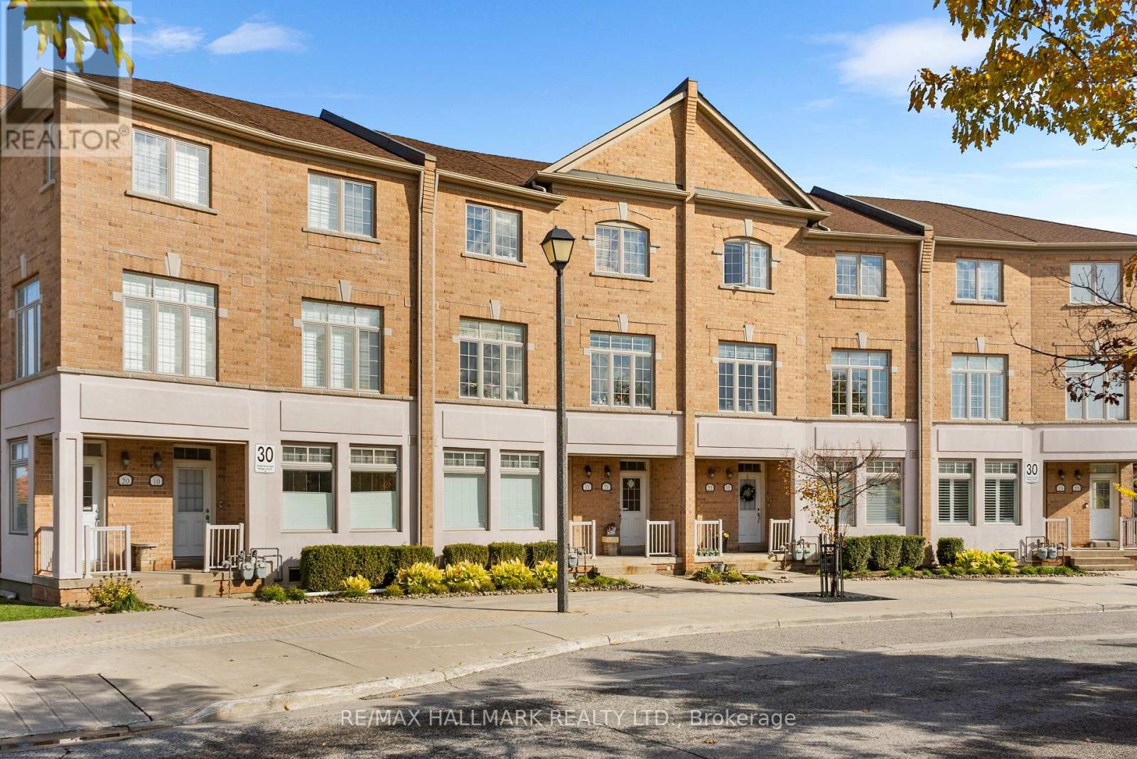 22 - 30 Greensborough Village Circle, Markham, Ontario  L6E 1Z1 - Photo 48 - N12536604