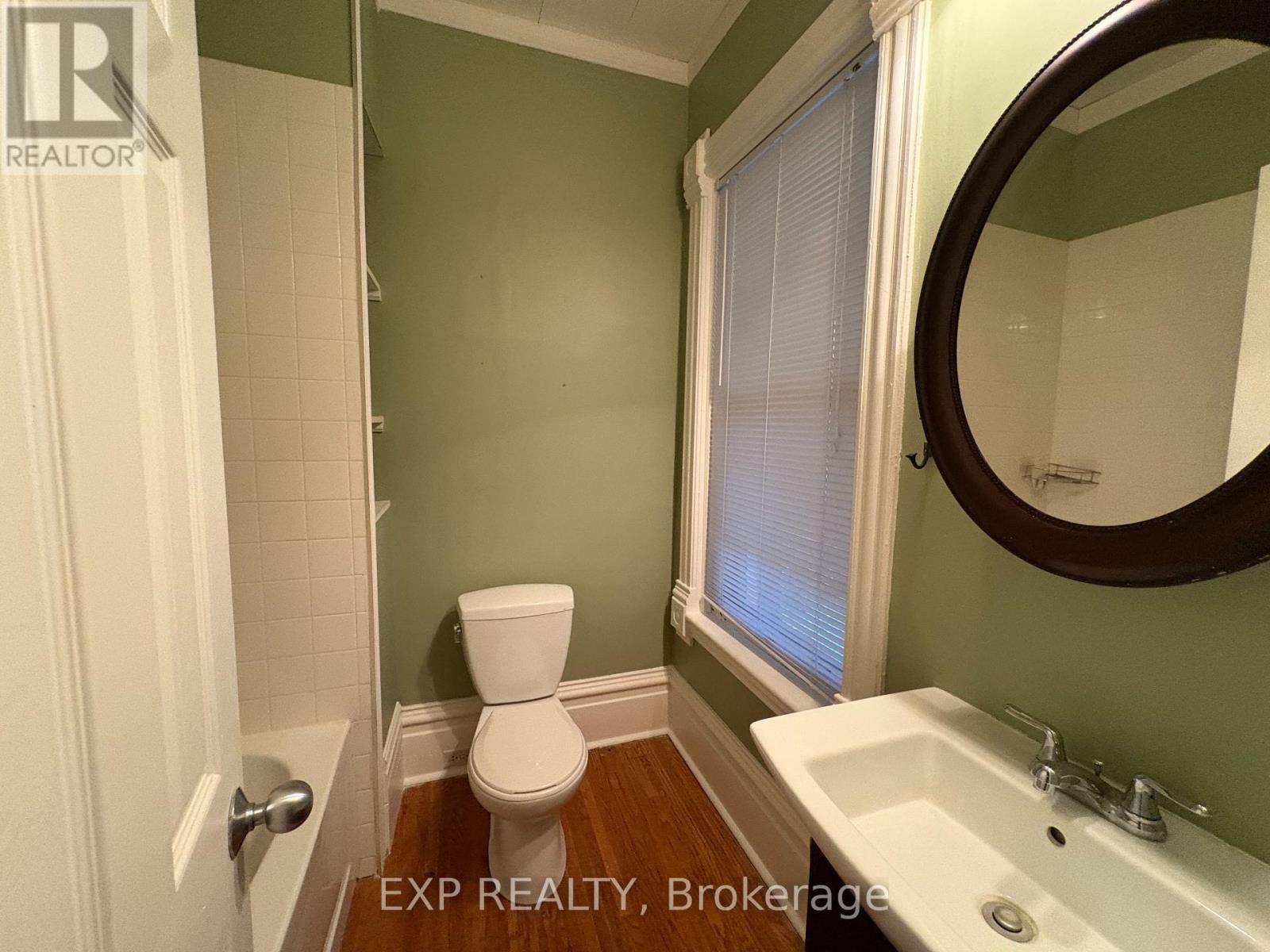 B - 491 Eagle Street, Newmarket, Ontario  L3Y 1K7 - Photo 19 - N12536792