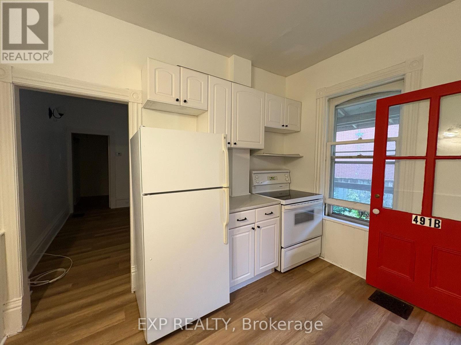 B - 491 Eagle Street, Newmarket, Ontario  L3Y 1K7 - Photo 7 - N12536792