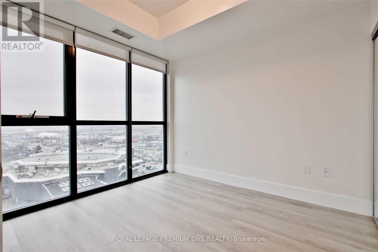 1409 - 2916 Highway 7 Road, Vaughan, Ontario  L4K 0K6 - Photo 15 - N12536804