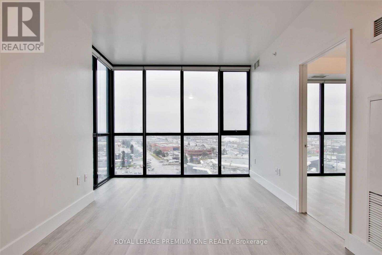 1409 - 2916 Highway 7 Road, Vaughan, Ontario  L4K 0K6 - Photo 6 - N12536804