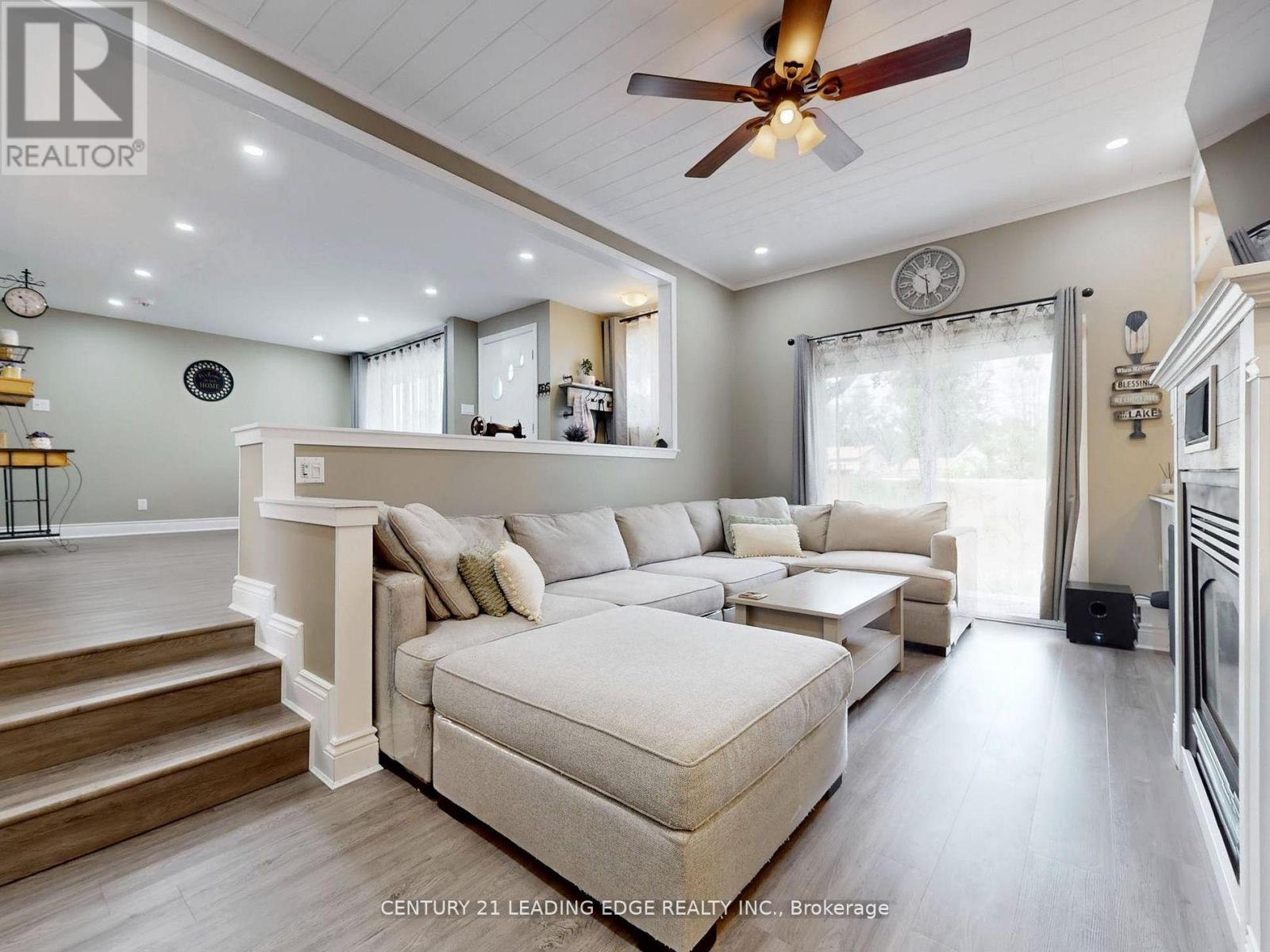 27 Isle Vista Drive, Georgina, Ontario  L0E 1N0 - Photo 12 - N12536812