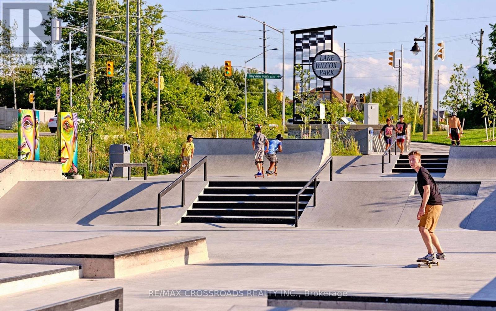 12 Schmeltzer Crescent, Richmond Hill, Ontario  L4E 1A2 - Photo 16 - N12536866