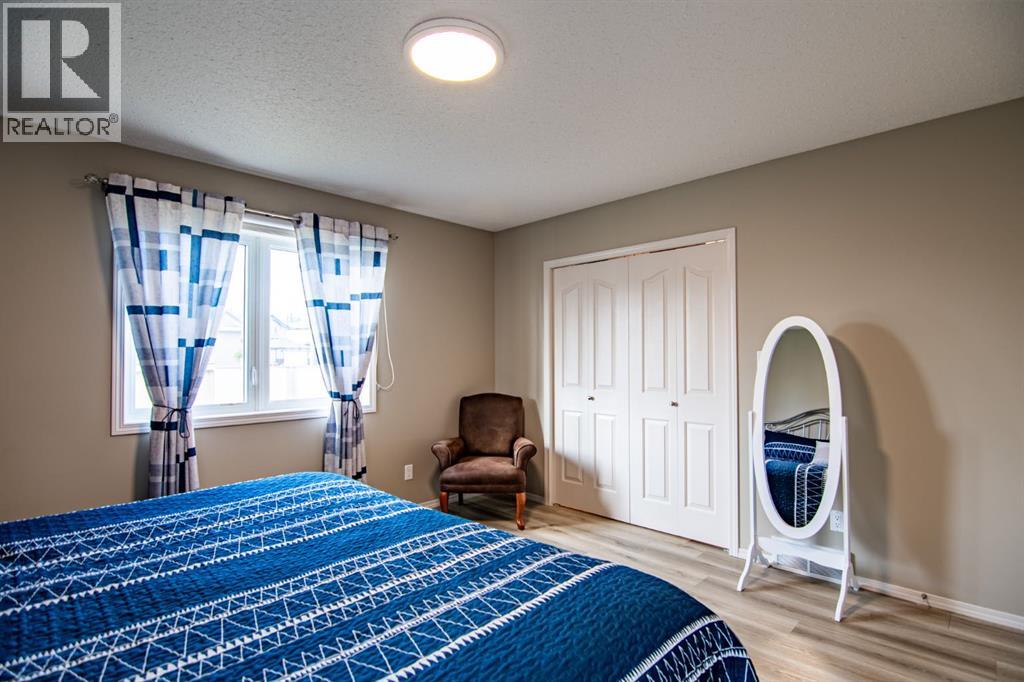 8 Oswald Close, Red Deer, Alberta  T4R 5E2 - Photo 28 - A2260856