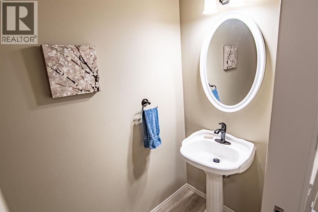 8 Oswald Close, Red Deer, Alberta  T4R 5E2 - Photo 36 - A2260856