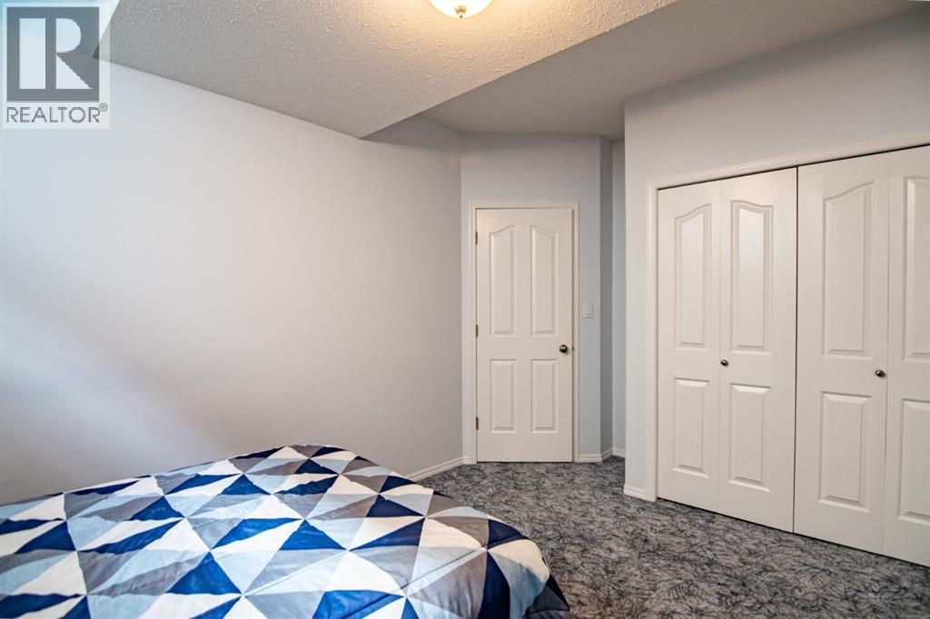 8 Oswald Close, Red Deer, Alberta  T4R 5E2 - Photo 44 - A2260856