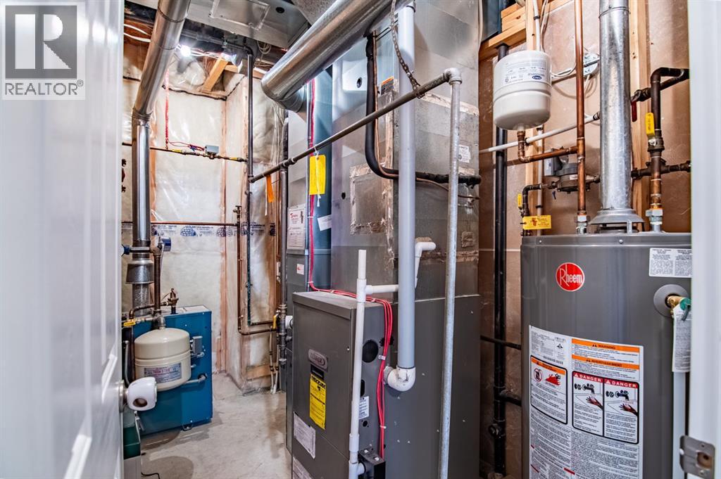 8 Oswald Close, Red Deer, Alberta  T4R 5E2 - Photo 42 - A2260856