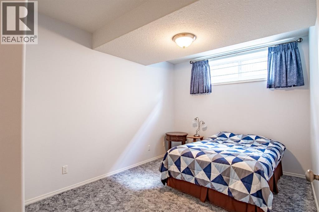 8 Oswald Close, Red Deer, Alberta  T4R 5E2 - Photo 43 - A2260856