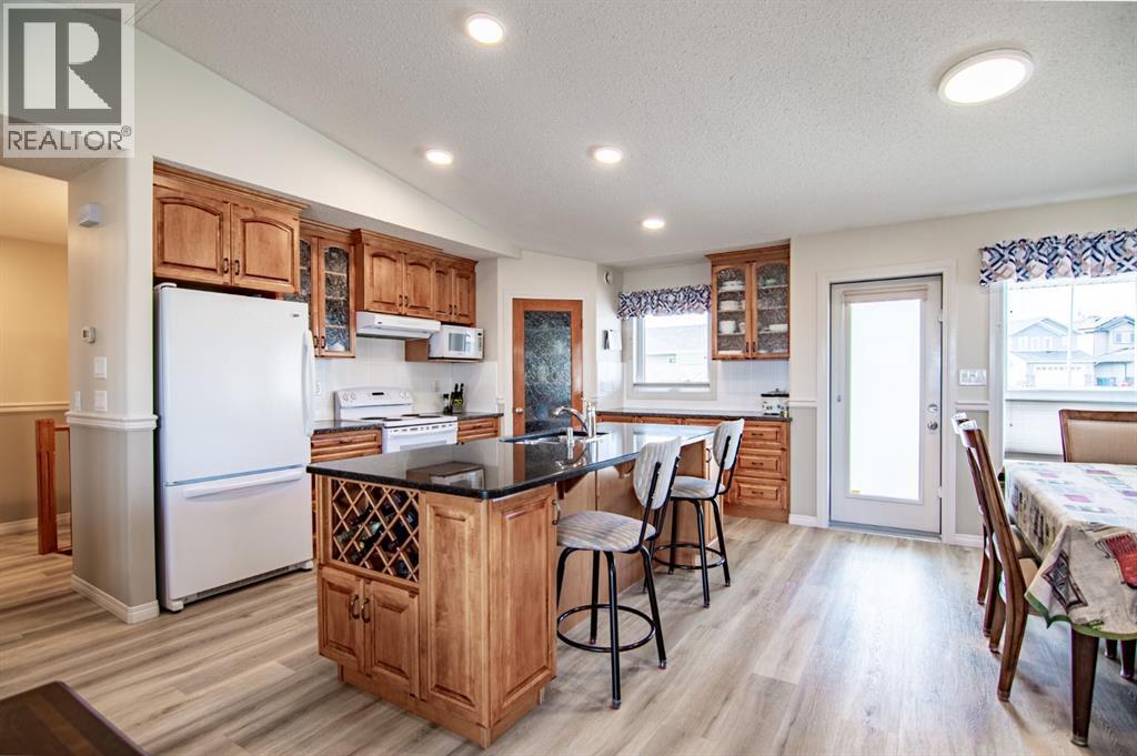 8 Oswald Close, Red Deer, Alberta  T4R 5E2 - Photo 18 - A2260856