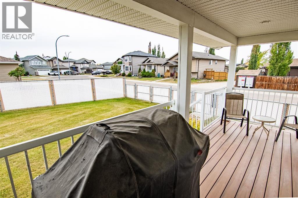 8 Oswald Close, Red Deer, Alberta  T4R 5E2 - Photo 10 - A2260856