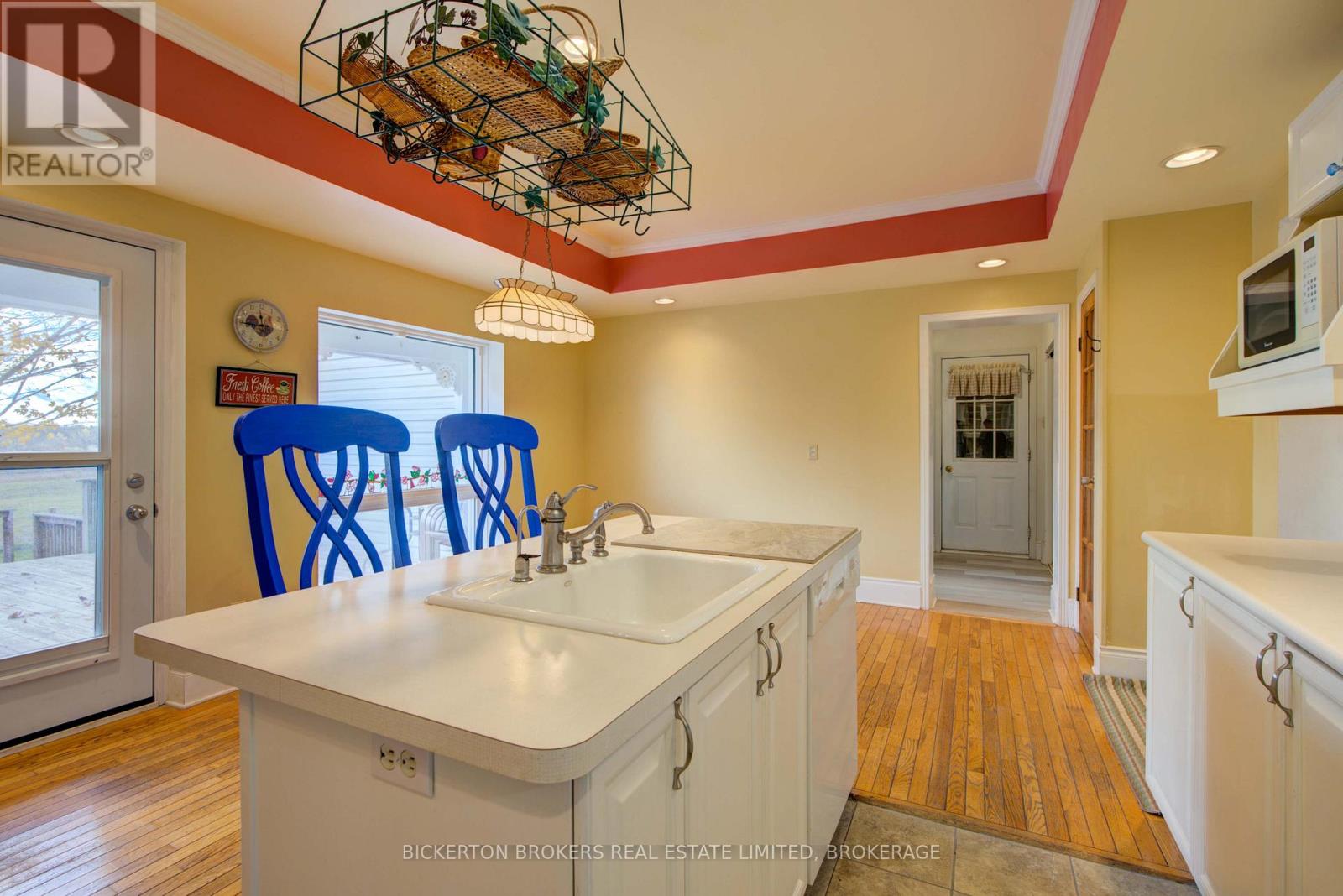 20 Gilbert Street, Lansdowne Village, Ontario K0E 1L0 - Photo 19 - X12536942