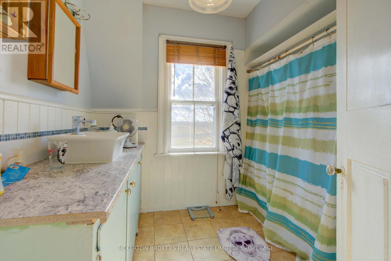 20 Gilbert Street, Lansdowne Village, Ontario K0E 1L0 - Photo 42 - X12536942