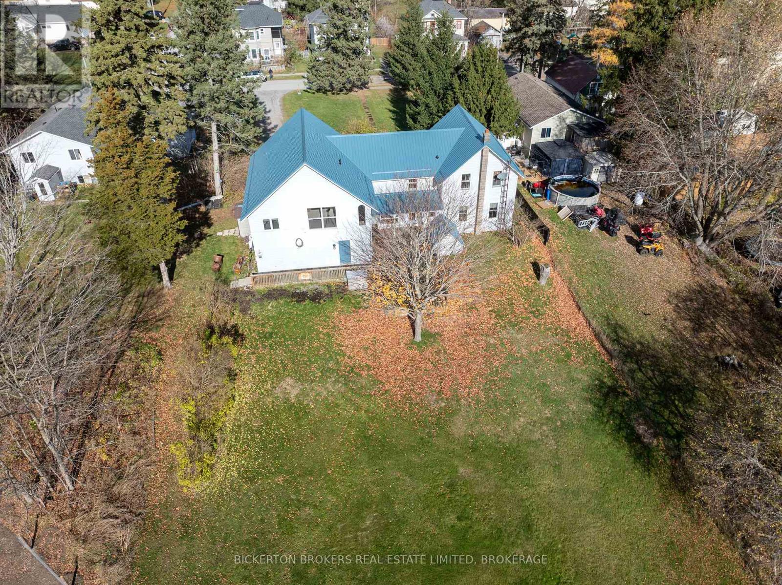 20 Gilbert Street, Lansdowne Village, Ontario K0E 1L0 - Photo 5 - X12536942