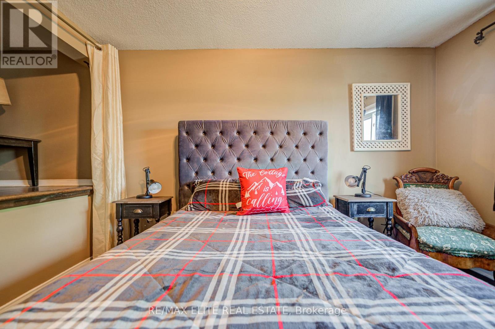 222 Country Lane, Barrie, Ontario  L4N 0W1 - Photo 18 - S12536686