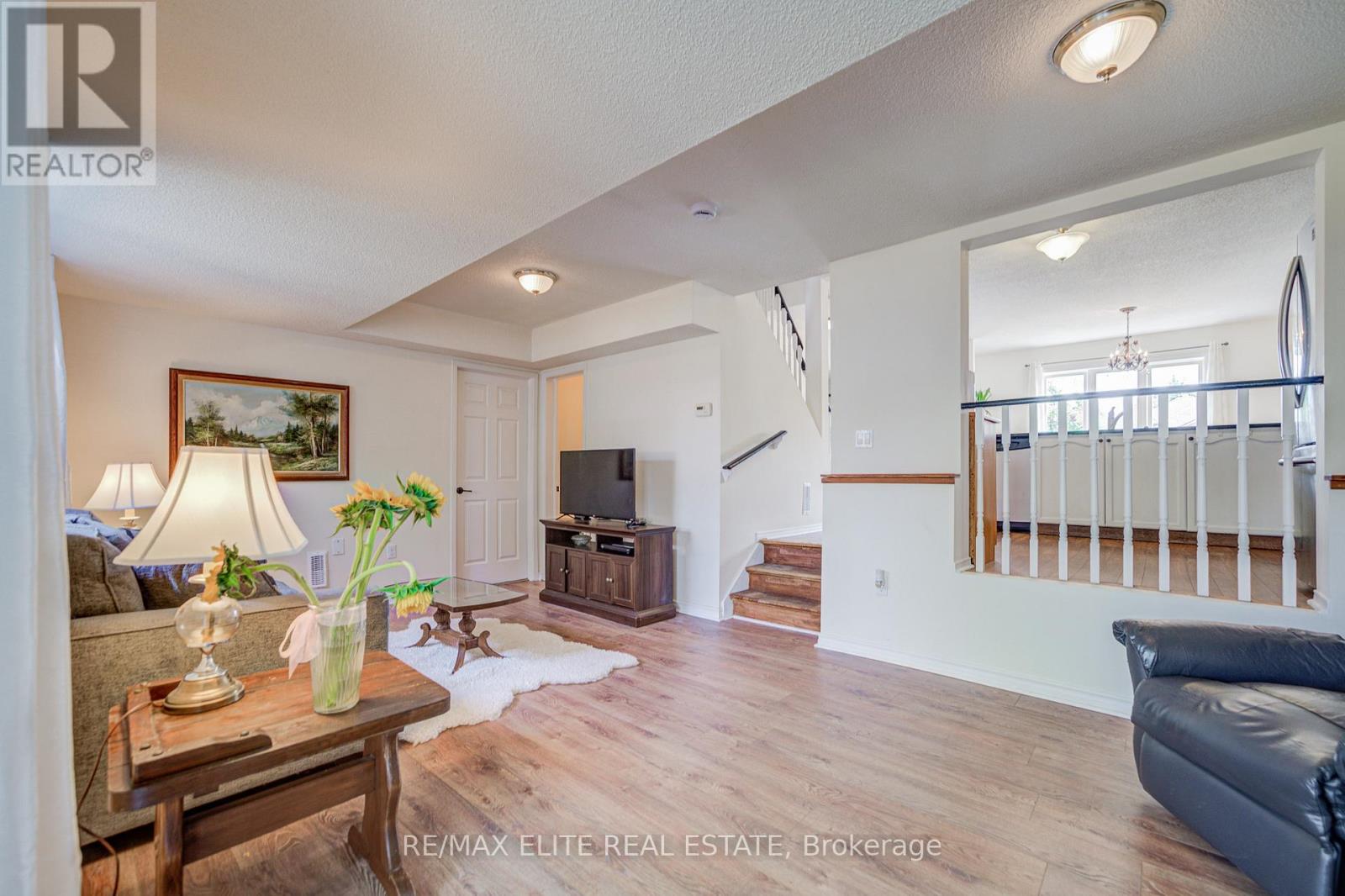 222 Country Lane, Barrie, Ontario  L4N 0W1 - Photo 27 - S12536686