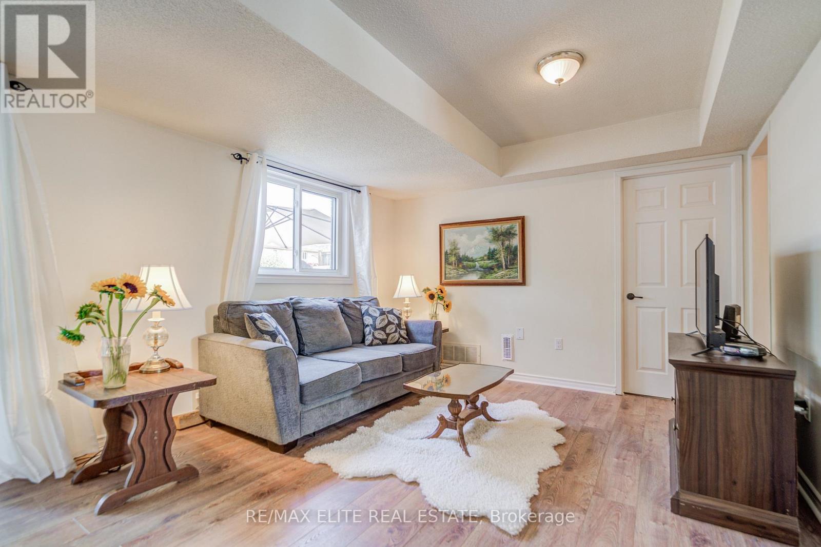 222 Country Lane, Barrie, Ontario  L4N 0W1 - Photo 29 - S12536686