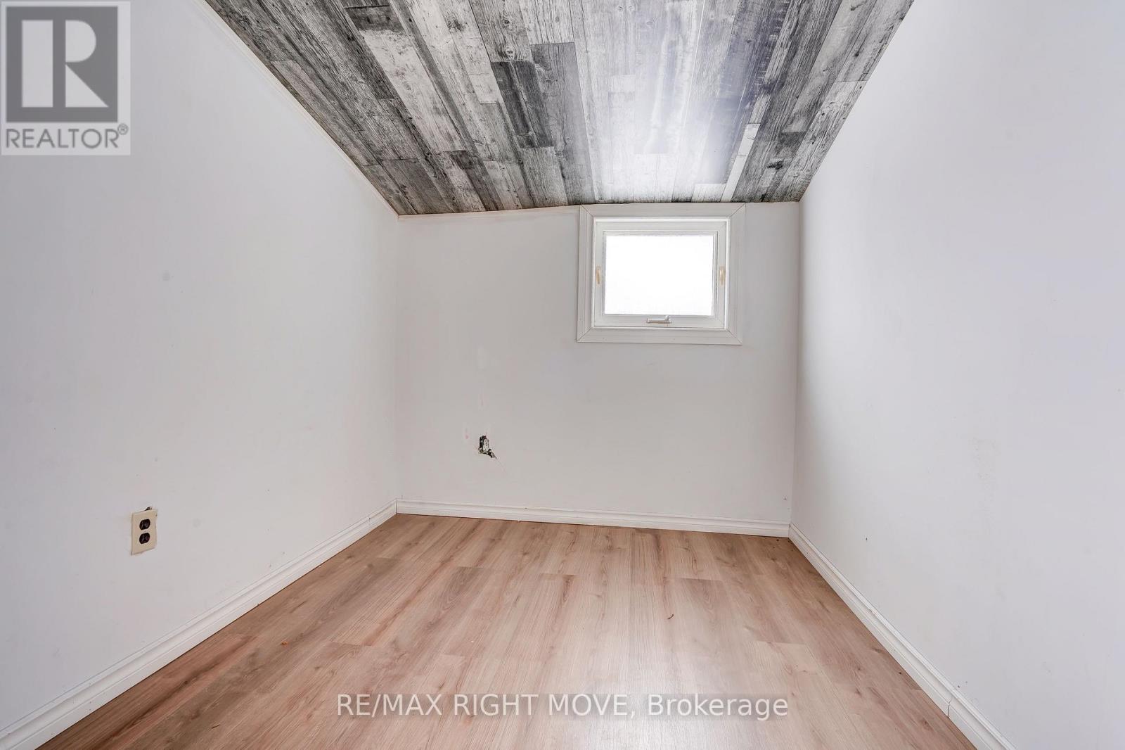 356 East Street E, Orillia, Ontario  L3V 4C5 - Photo 10 - S12536830