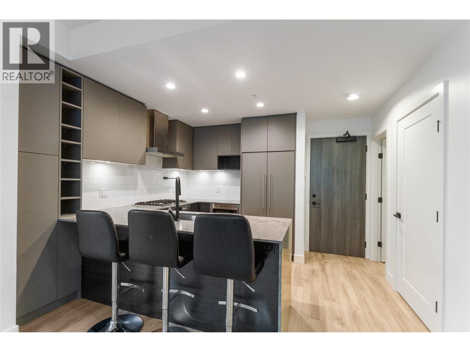 202 3131 Murray Street, Port Moody, British Columbia  V3H 0L9 - Photo 4 - R3066473