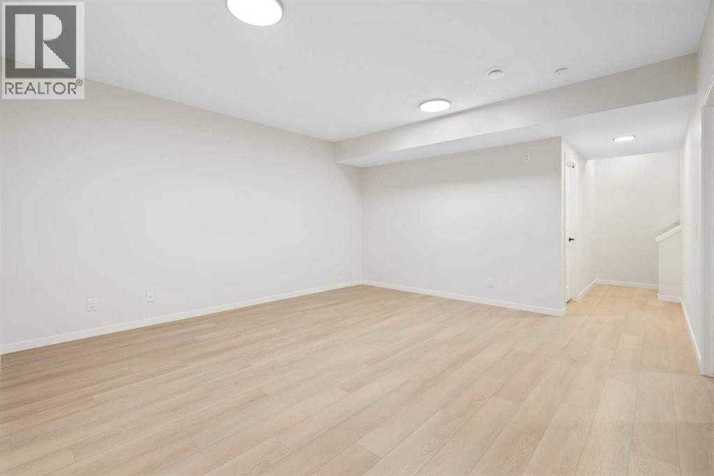 147 Marmot Grove Nw, Calgary, Alberta  T3R 2G4 - Photo 29 - A2264896