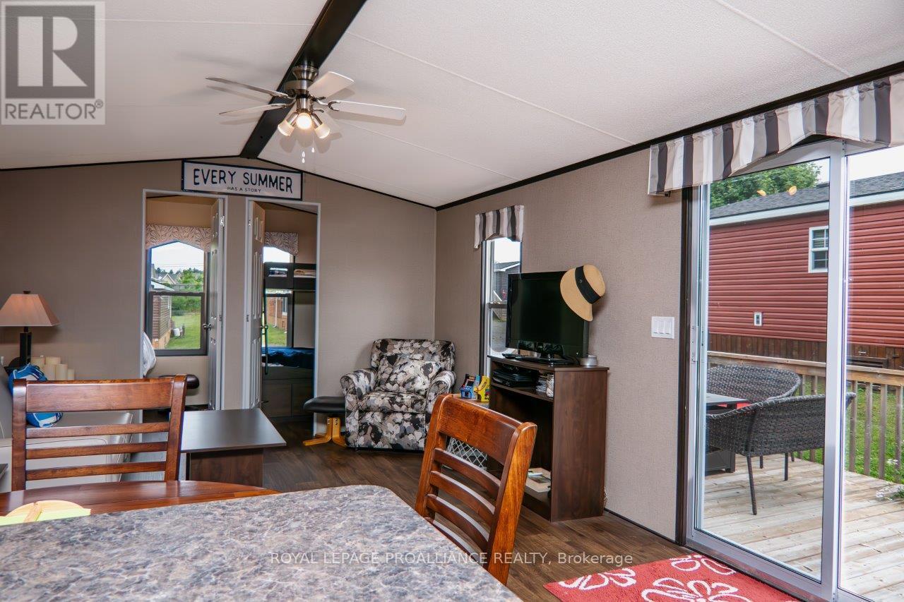 486 Cty Rd 18-12 Park Meadow Lane, Prince Edward County, Ontario K0K 1P0 - Photo 16 - X12536902