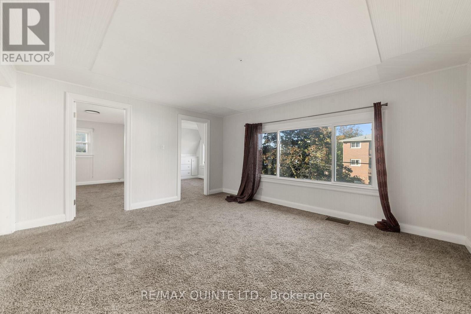 7 Ritchie Avenue, Belleville, Ontario  K8P 3V8 - Photo 12 - X12536926