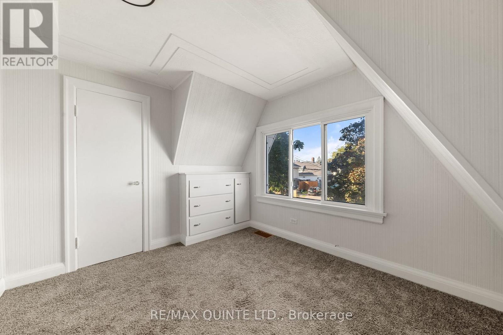 7 Ritchie Avenue, Belleville, Ontario  K8P 3V8 - Photo 16 - X12536926