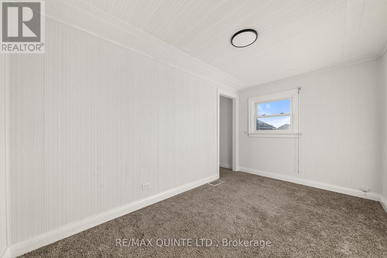 7 Ritchie Avenue, Belleville, Ontario  K8P 3V8 - Photo 18 - X12536926