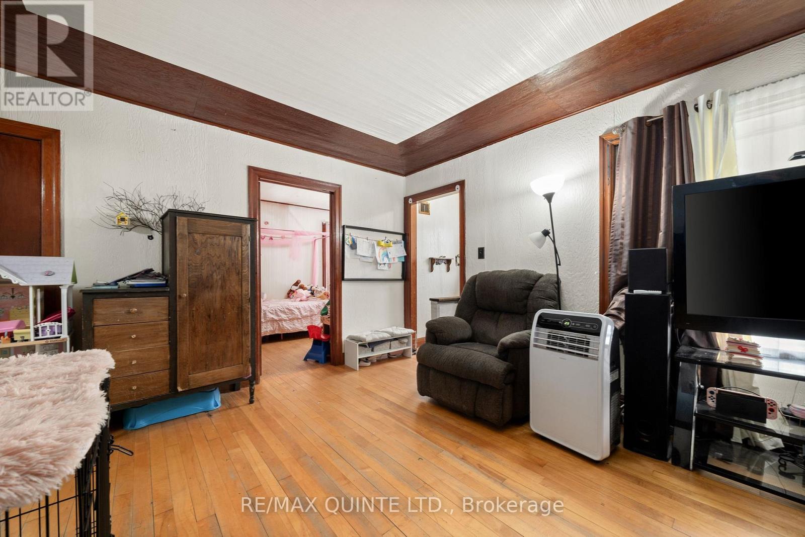 7 Ritchie Avenue, Belleville, Ontario  K8P 3V8 - Photo 23 - X12536926