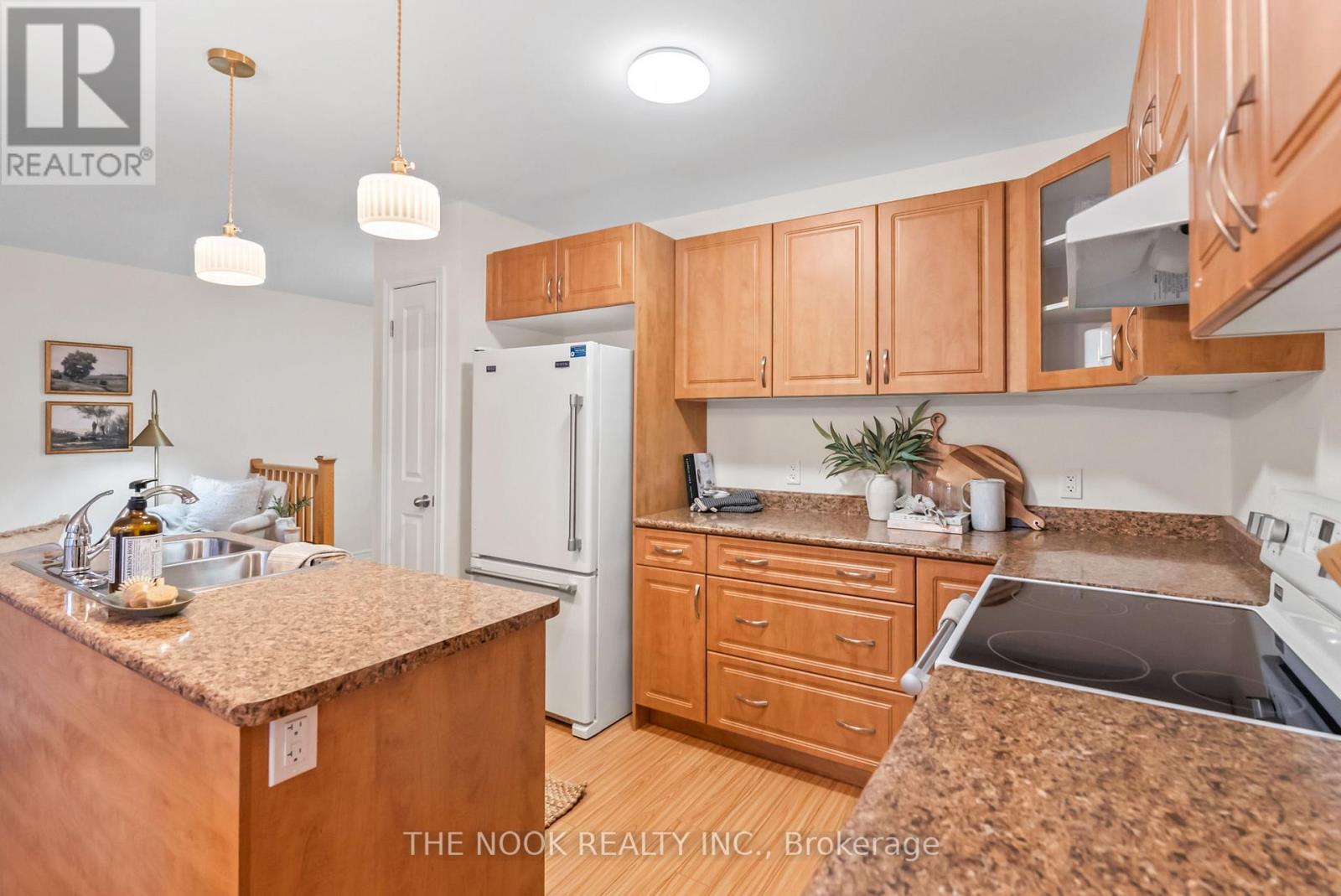 7 Greenaway Circle, Port Hope, Ontario  L1A 0B9 - Photo 16 - X12536962