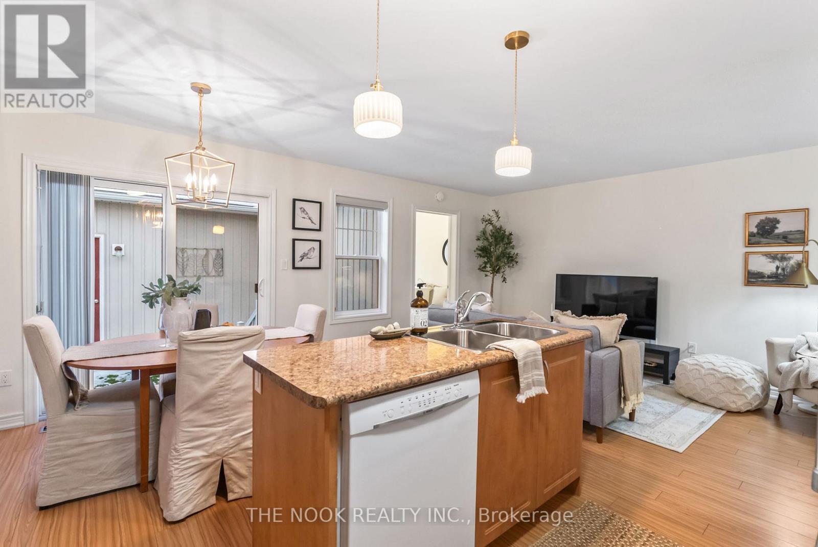 7 Greenaway Circle, Port Hope, Ontario  L1A 0B9 - Photo 18 - X12536962