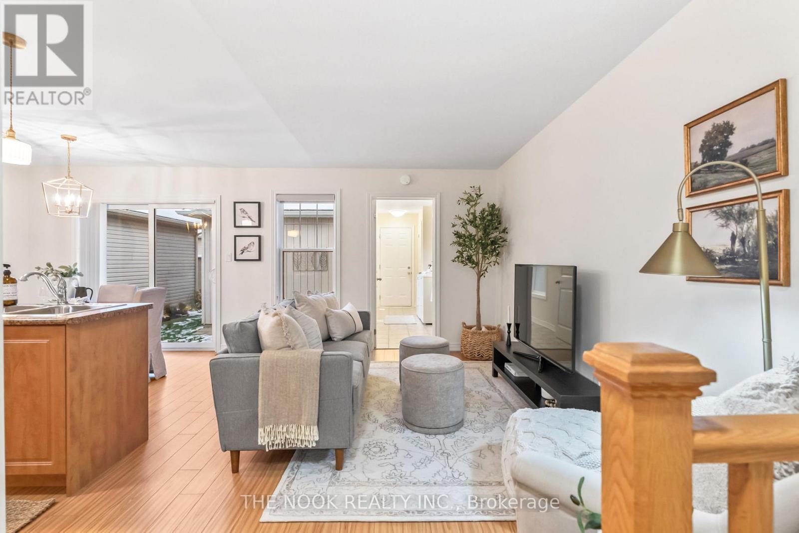 7 Greenaway Circle, Port Hope, Ontario  L1A 0B9 - Photo 9 - X12536962