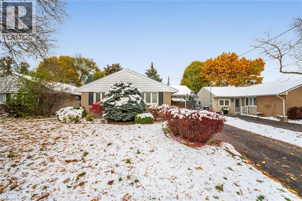 25 Sora Drive, Mississauga, Ontario  L5M 1B3 - Photo 2 - 40787160