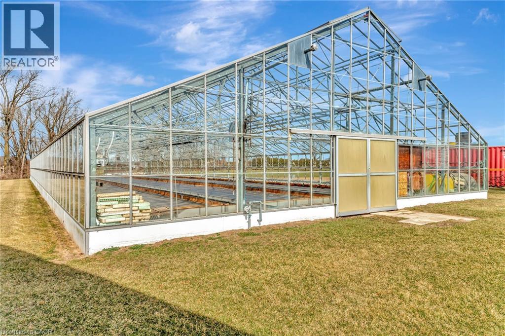 1135 Norfolk Cty Rd 19 W, Vanessa, Ontario N0E 1V0 - Photo 2 - 40787738