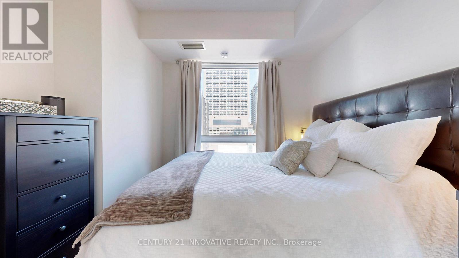 1510 - 35 Hayden Street E, Toronto, Ontario  M4Y 3C3 - Photo 17 - C12536878