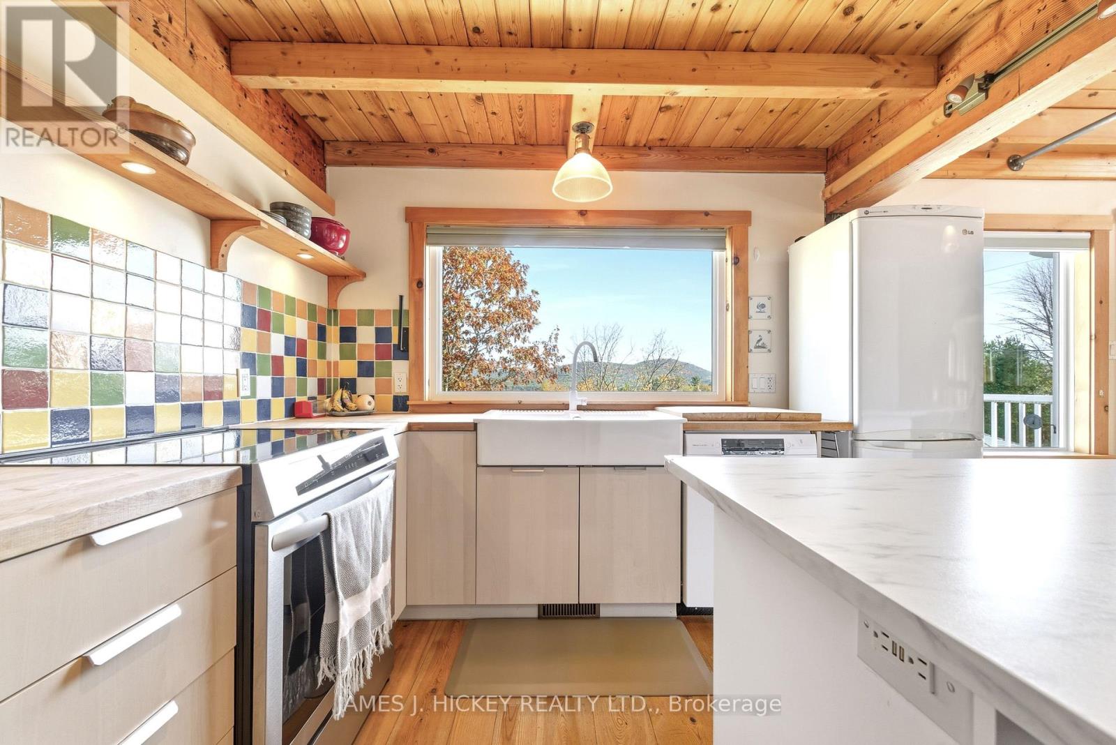 120 Deep River Road, Deep River, Ontario K0J 1P0 - Photo 10 - X12536928