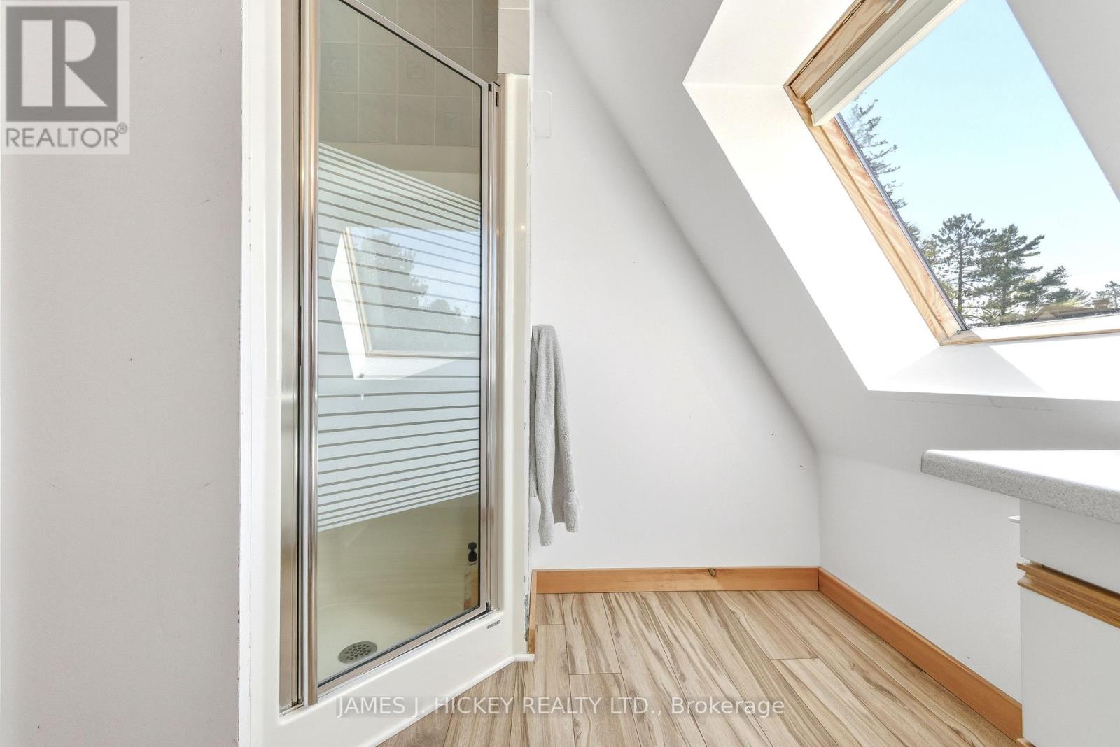 120 Deep River Road, Deep River, Ontario K0J 1P0 - Photo 19 - X12536928