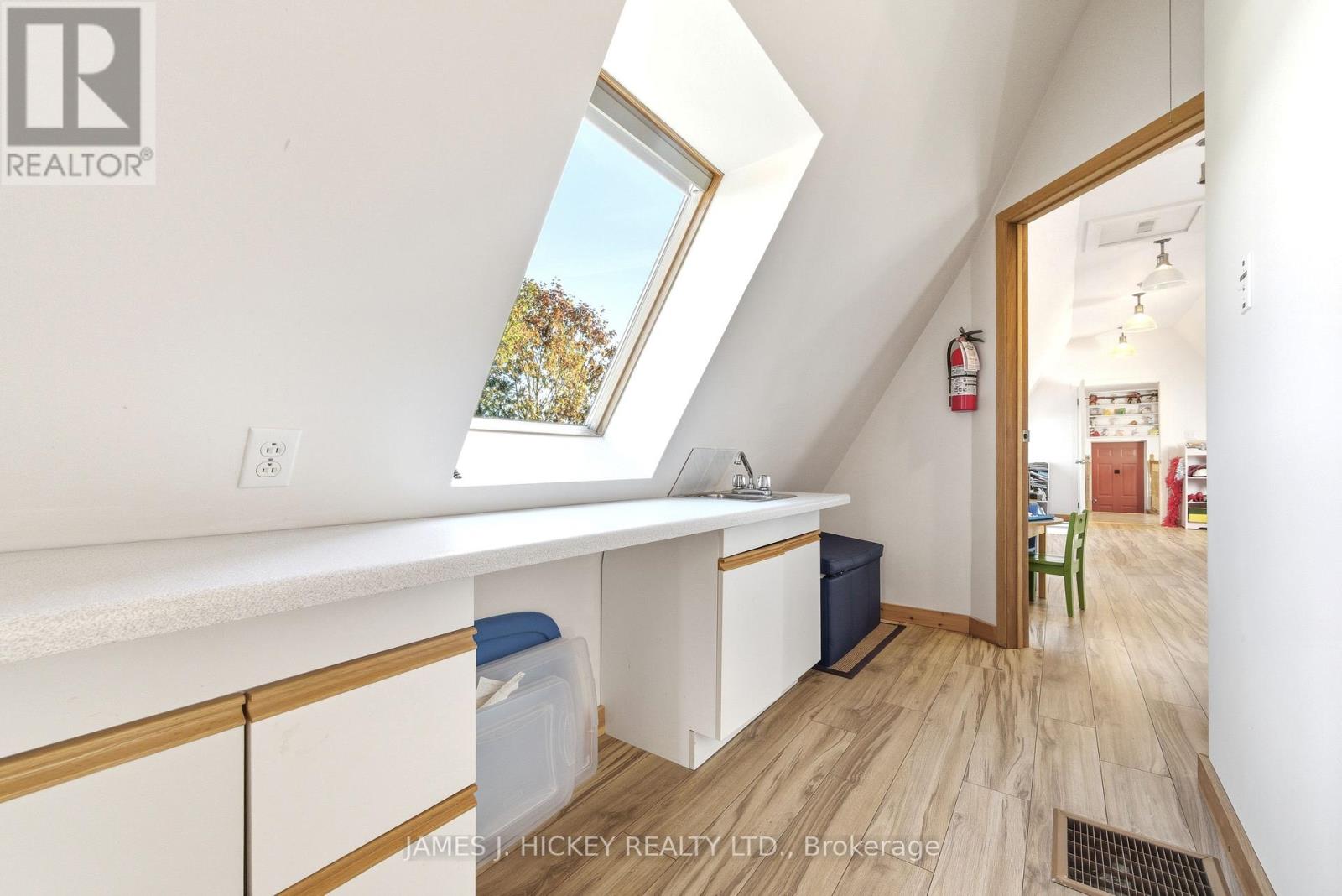 120 Deep River Road, Deep River, Ontario K0J 1P0 - Photo 20 - X12536928