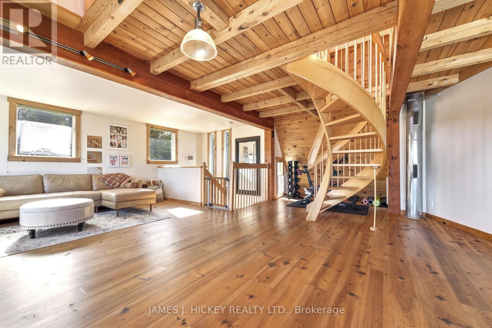 120 Deep River Road, Deep River, Ontario K0J 1P0 - Photo 3 - X12536928