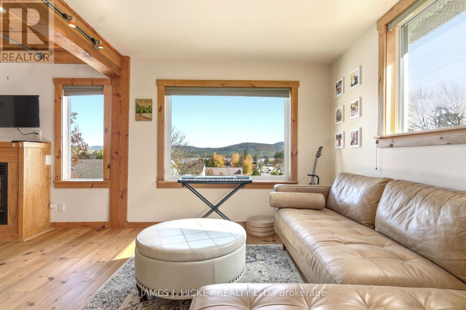 120 Deep River Road, Deep River, Ontario K0J 1P0 - Photo 5 - X12536928