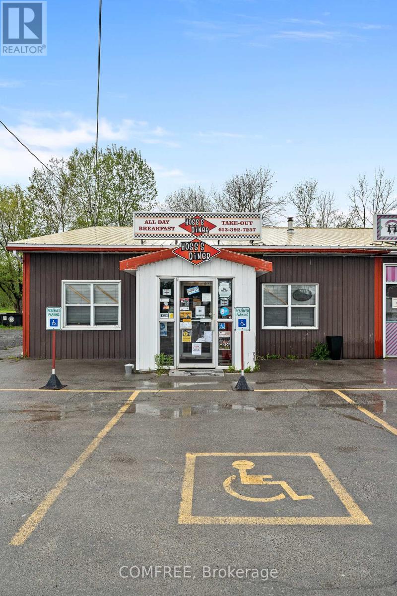 2544 County Rd 64, Prince Edward County, Ontario  K0K 1L0 - Photo 9 - X12536960