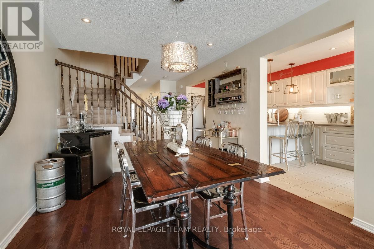 404 Heathrow Private, Ottawa, Ontario  K2S 0M9 - Photo 10 - X12536964