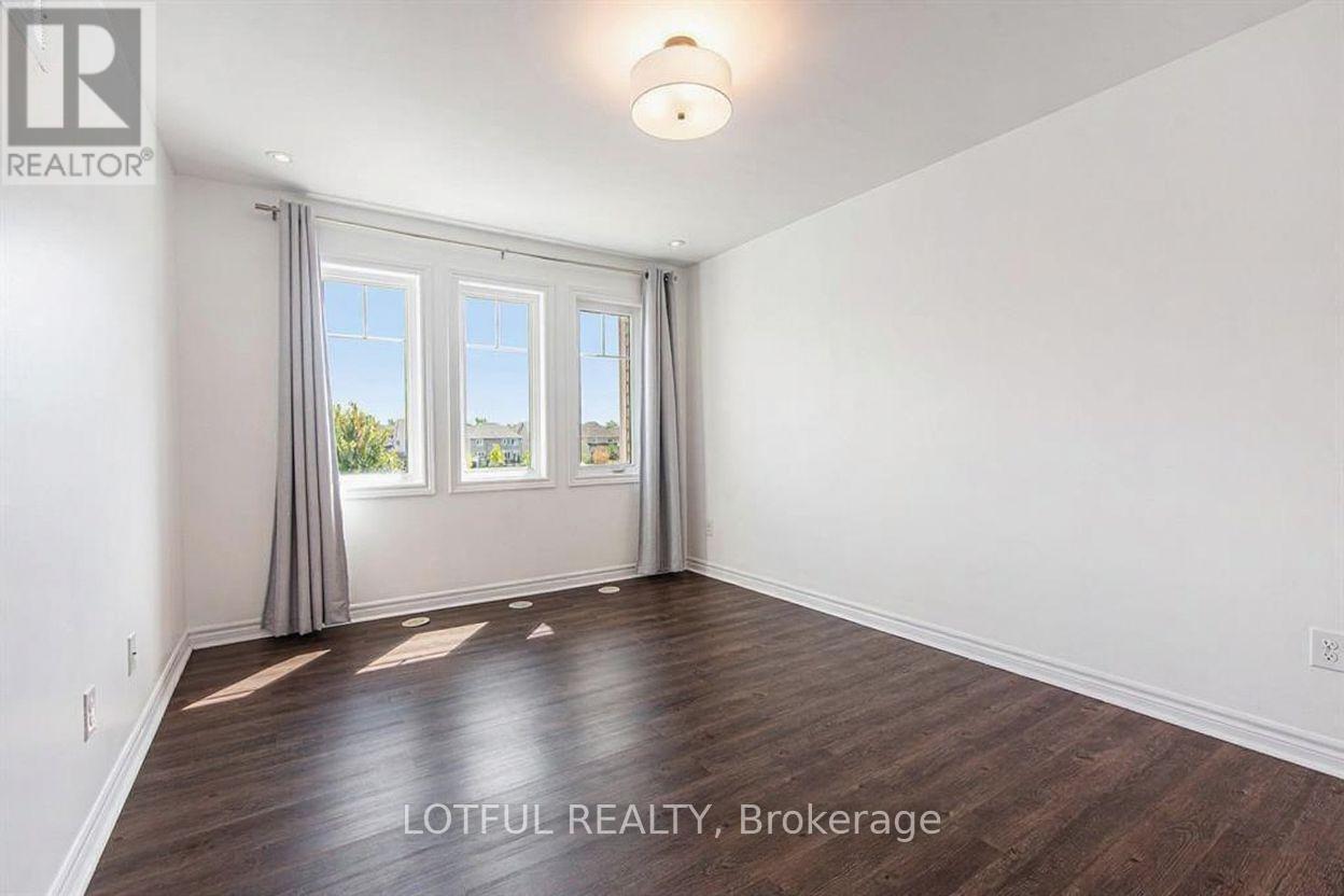 2427 Nutgrove Avenue, Ottawa, Ontario  K2J 0X4 - Photo 11 - X12537008