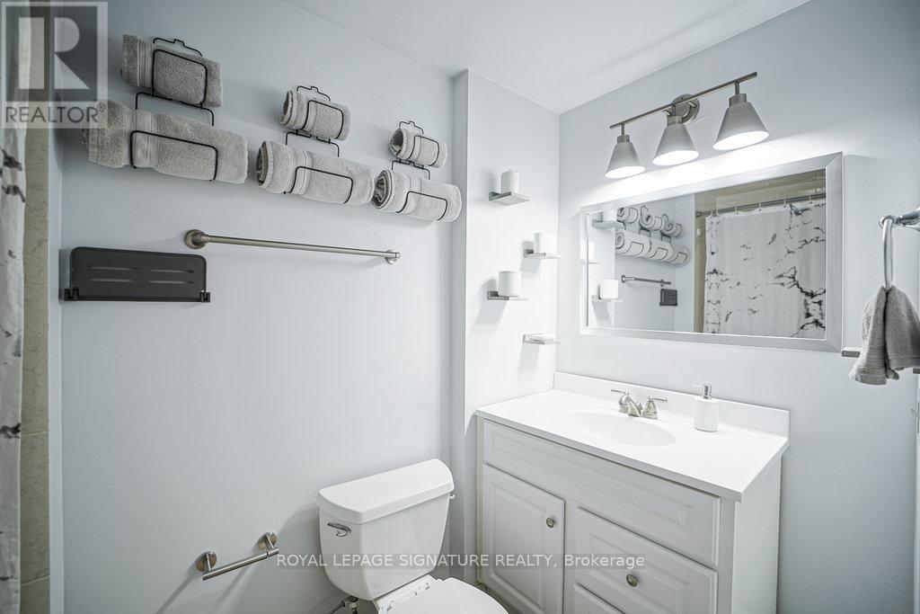 1106 Highgate Place, Mississauga, Ontario  L4W 3H4 - Photo 36 - W12536558