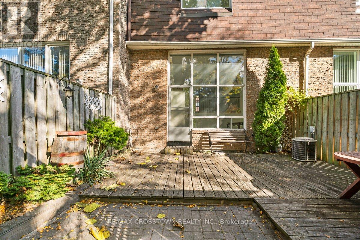 20 - 627 Rathburn Road, Toronto, Ontario  M9C 3T5 - Photo 28 - W12536628