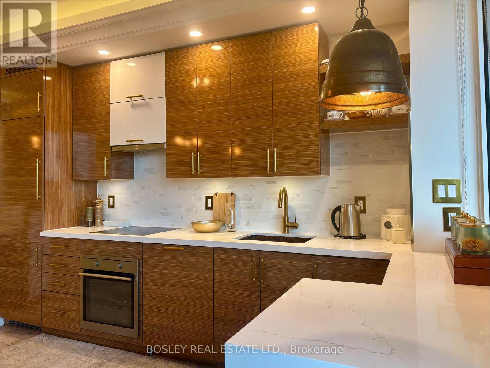 302 - 59 Annie Craig Drive, Toronto, Ontario  M8V 0C5 - Photo 3 - W12536658