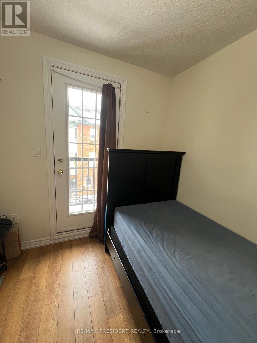 13 Sprucewood Road, Brampton, Ontario  L6Z 0B4 - Photo 15 - W12536696