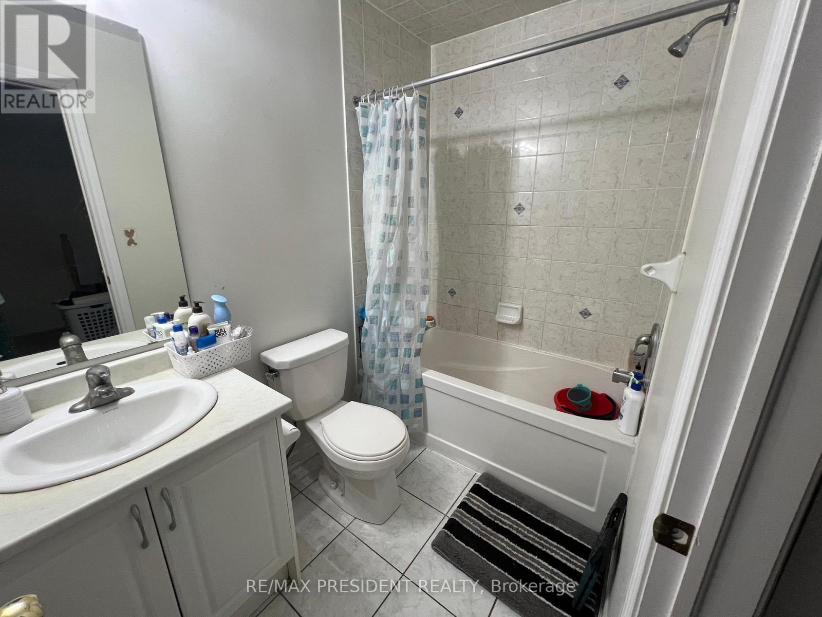 13 Sprucewood Road, Brampton, Ontario  L6Z 0B4 - Photo 18 - W12536696