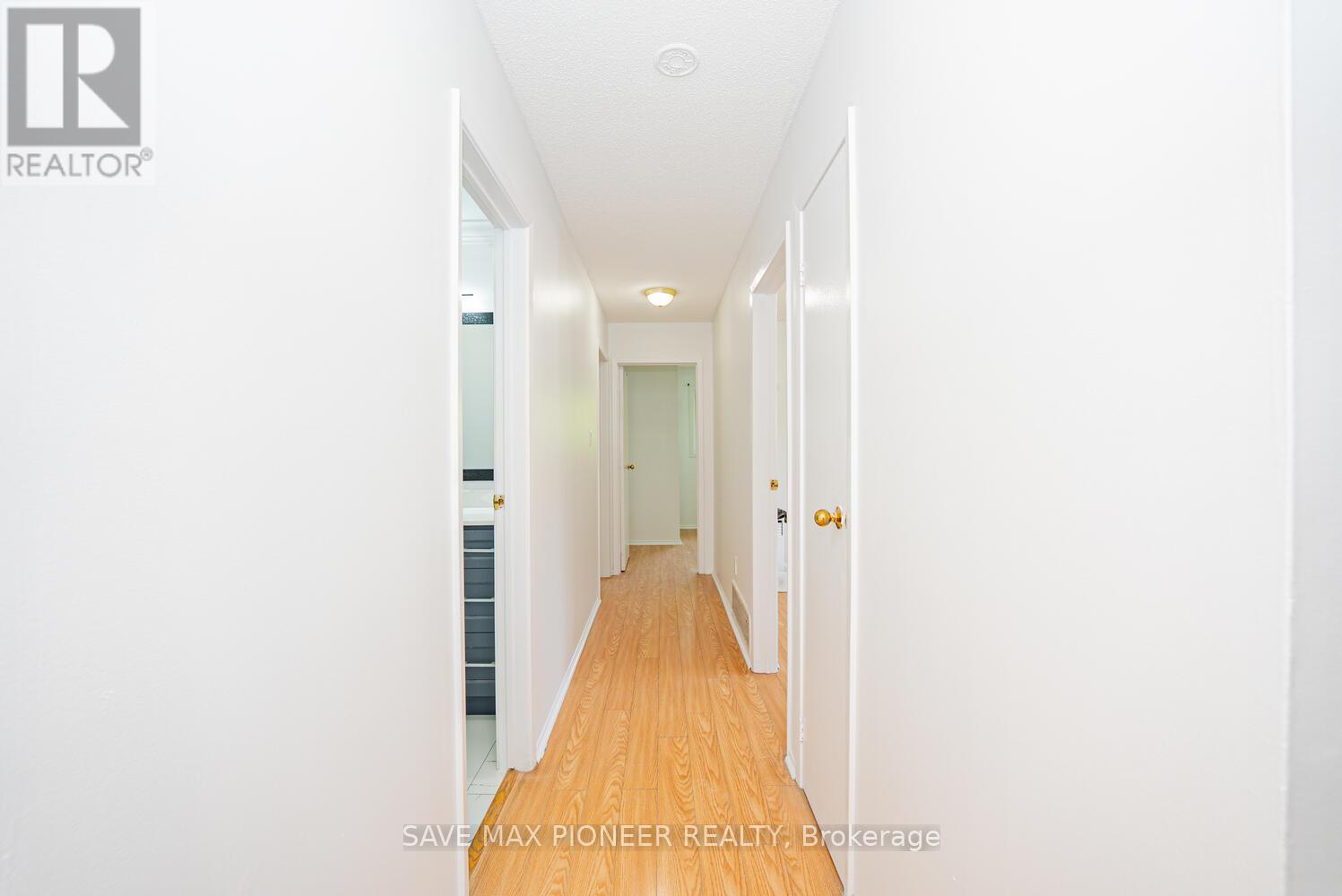 122 Centre Street N, Brampton, Ontario  L6V 2Z3 - Photo 18 - W12536710