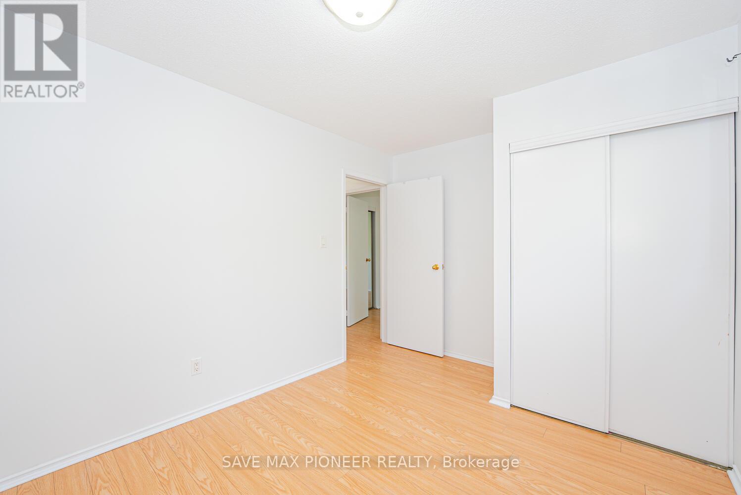 122 Centre Street N, Brampton, Ontario  L6V 2Z3 - Photo 22 - W12536710