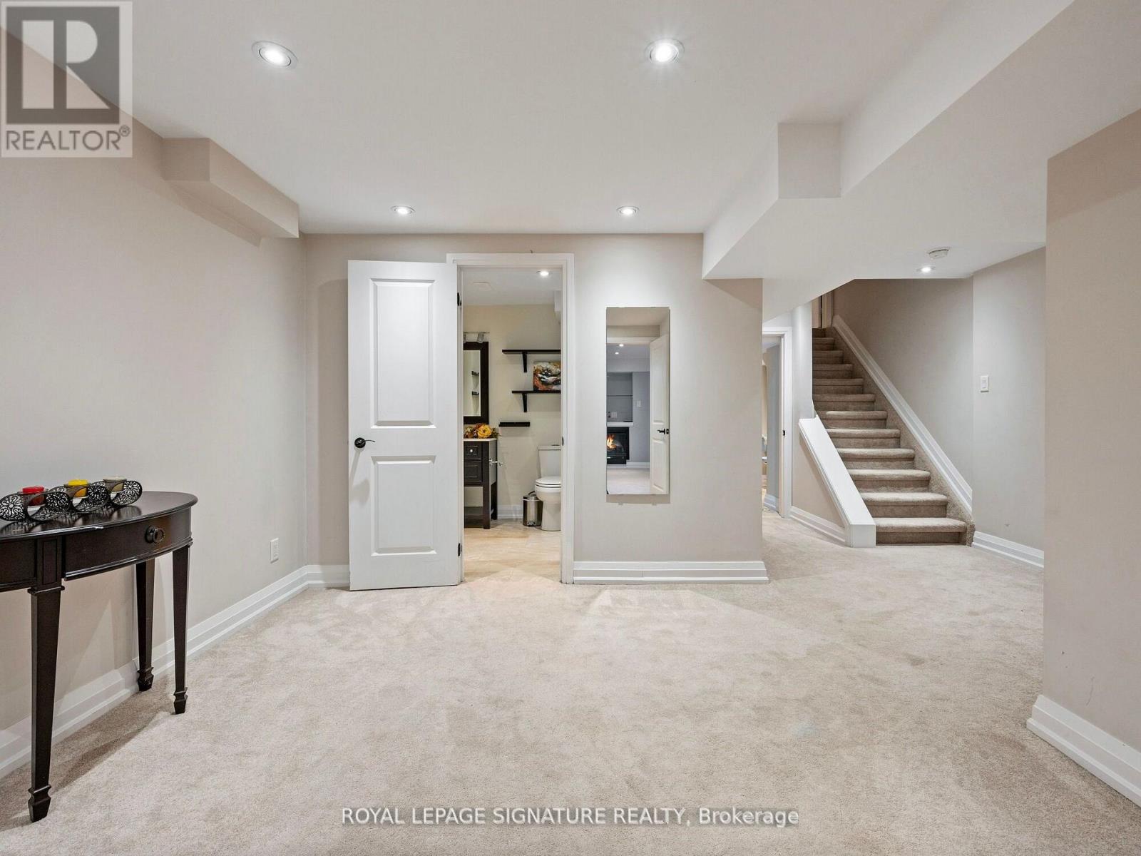 5015 Dubonet Drive, Mississauga, Ontario  L5M 7W8 - Photo 26 - W12536732